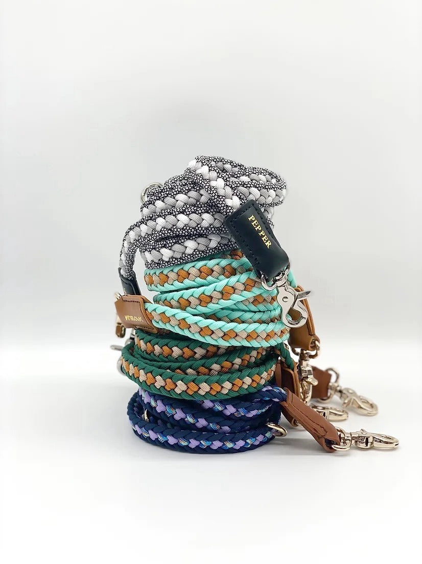 PAPILIO // crossbody leash