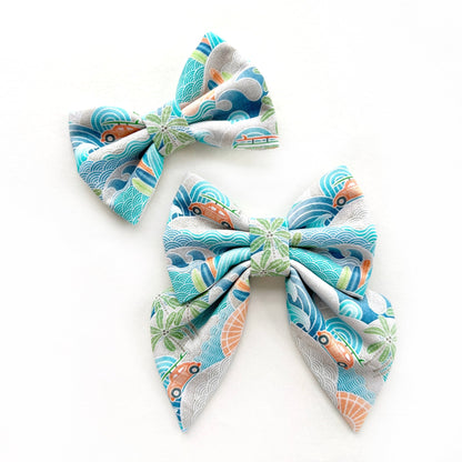 SURF PARADISE // bow
