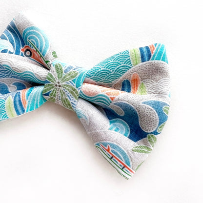 SURF PARADISE // bow