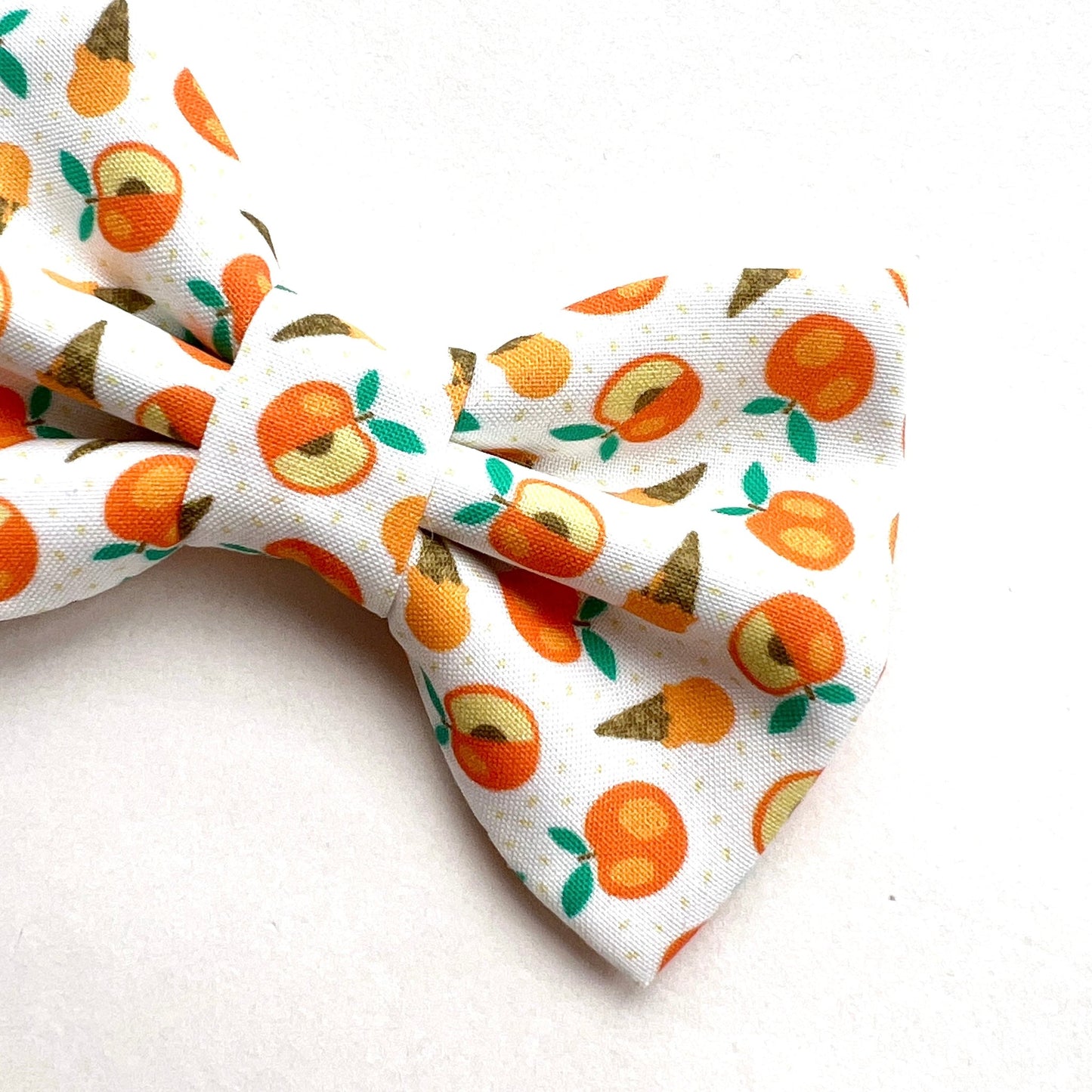PEACHY CONE // bow