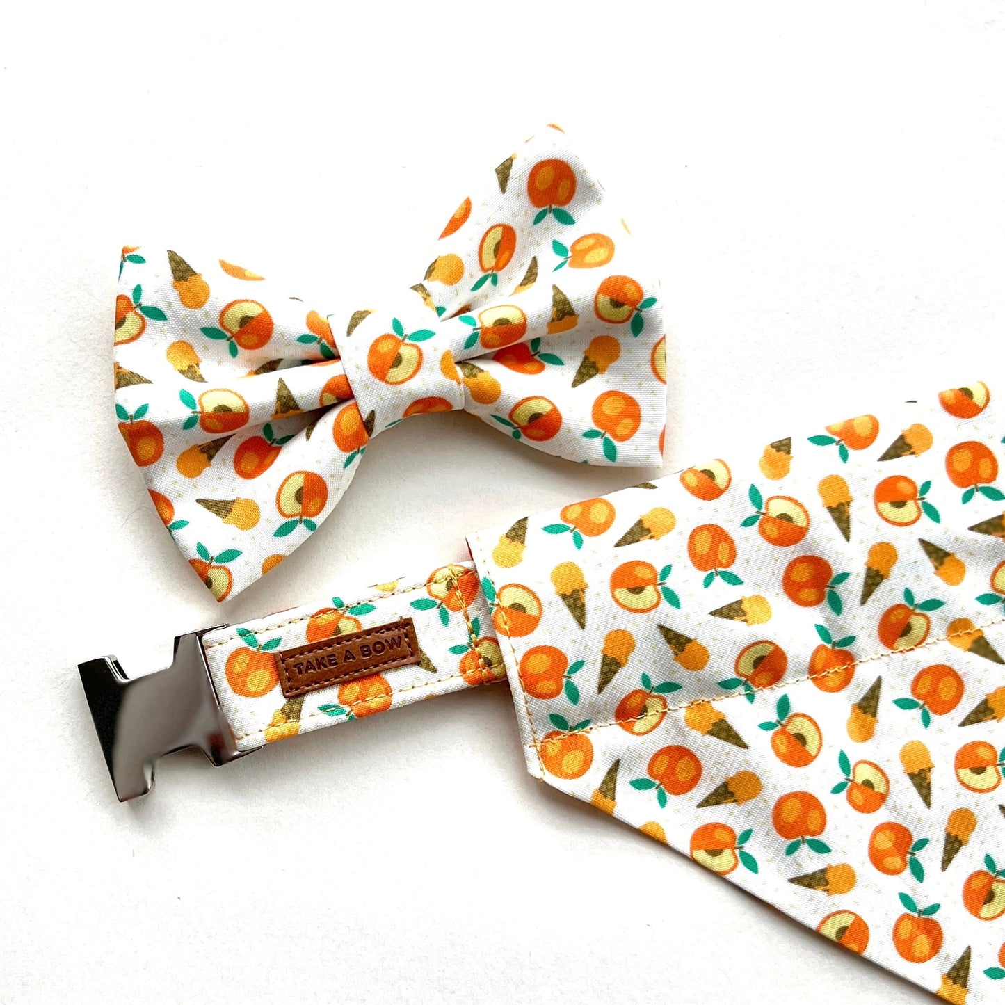 PEACHY CONE // collar
