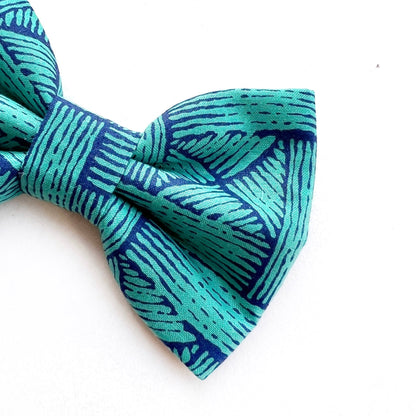 BARN GREEN // bow