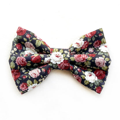 GRANDMA'S SOFA // bow