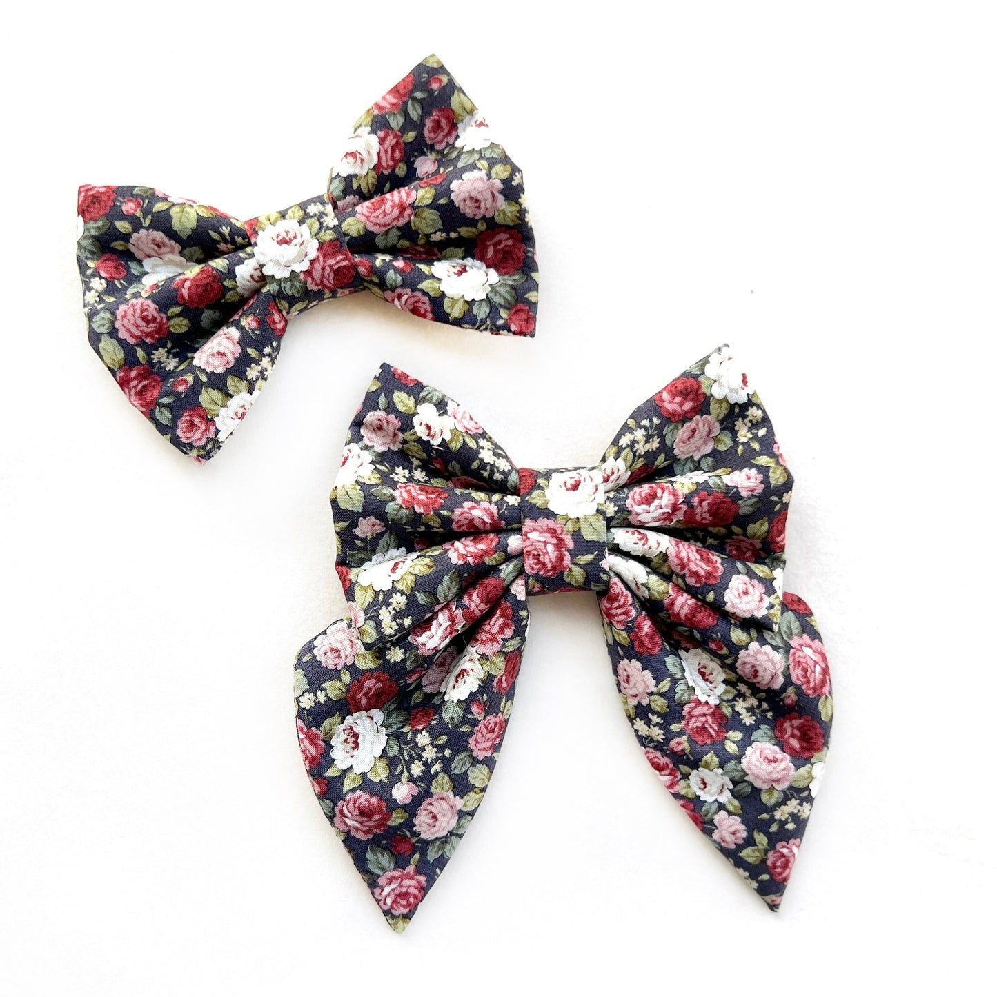 GRANDMA'S SOFA // bow