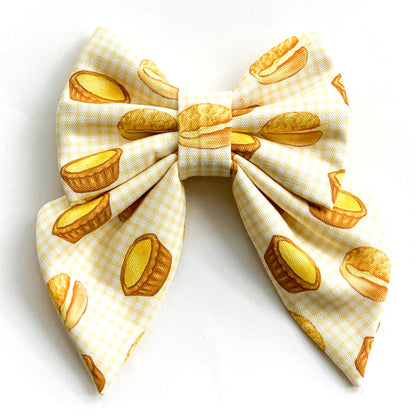 LOCAL BAKERY // bow