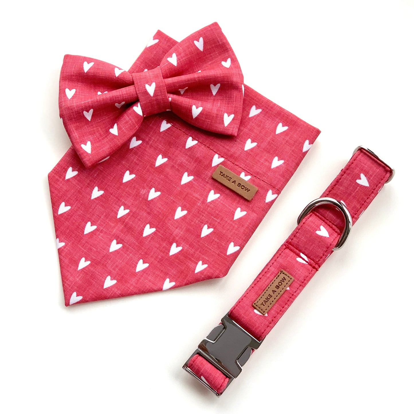 MILLIE HEARTS // collar