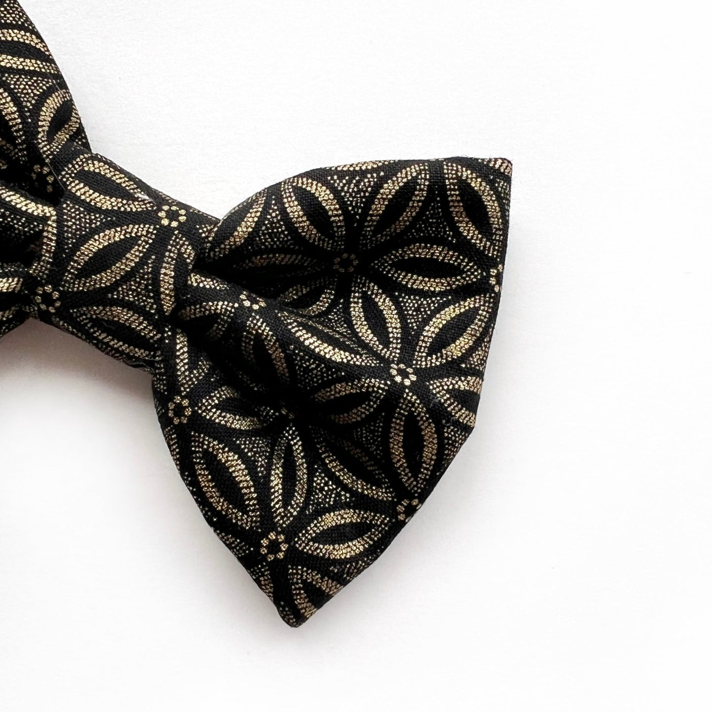 CLEMATIS NOIR // bow