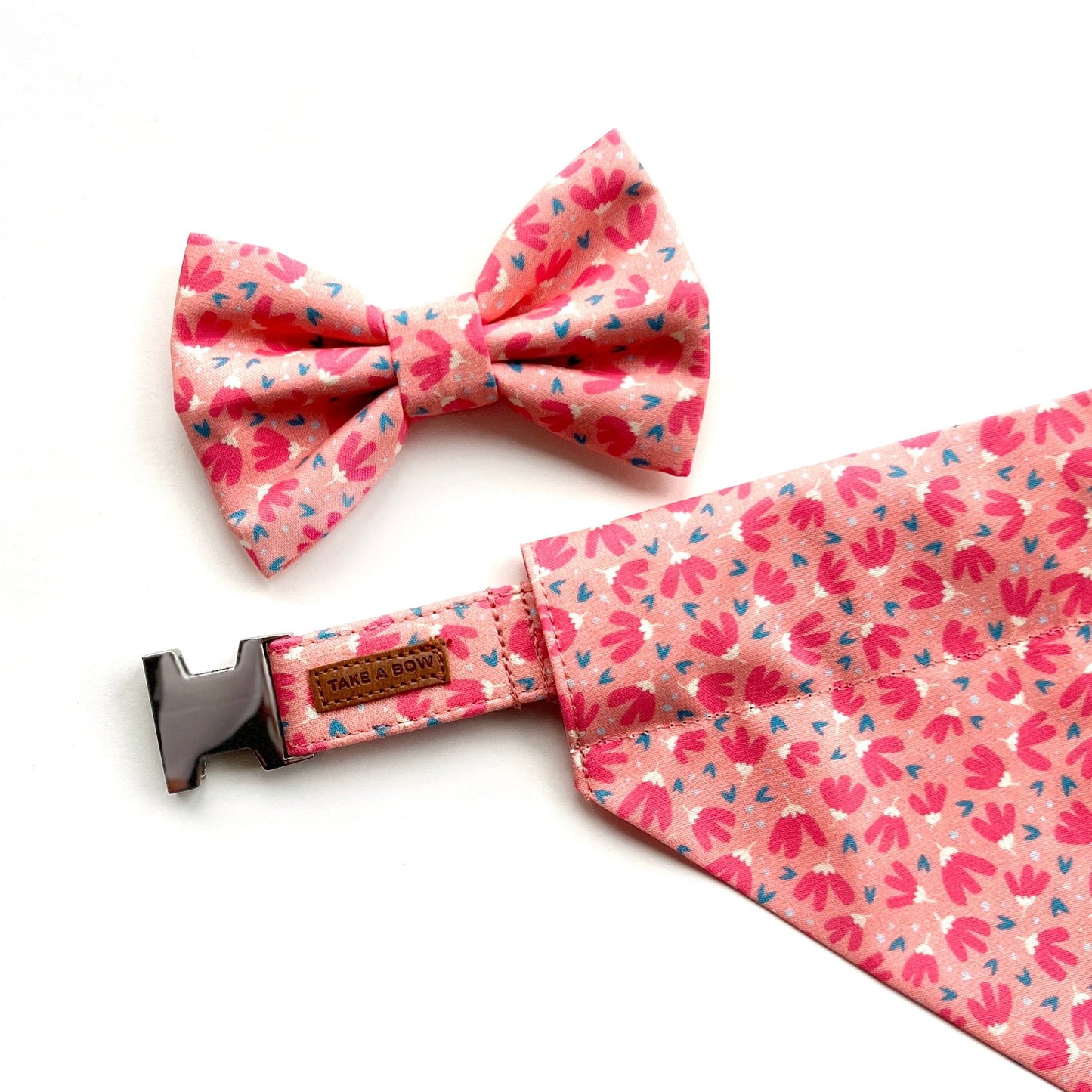 FLOWER POWER PINK // collar