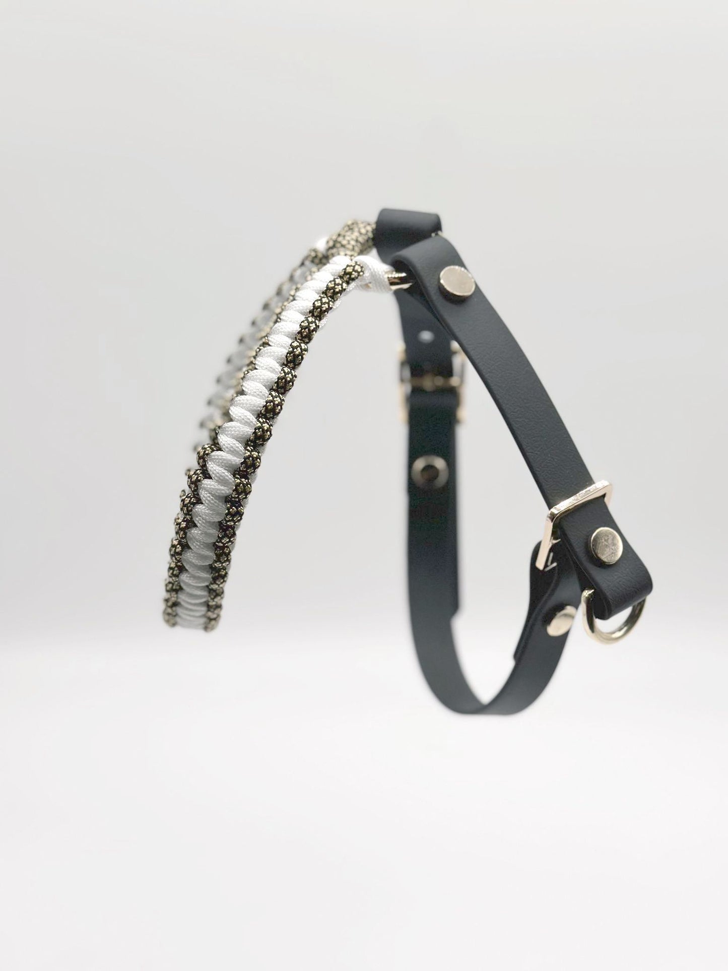 APRICUS // figure-8 harness