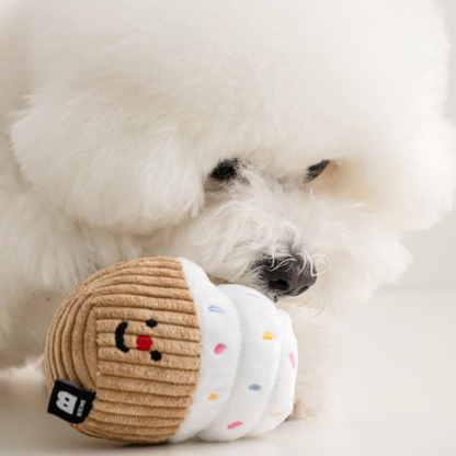 CUPCAKE // nosework toy
