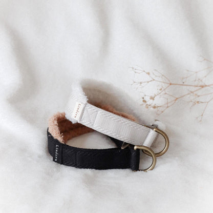 LIÉE // fluffy martingale collar