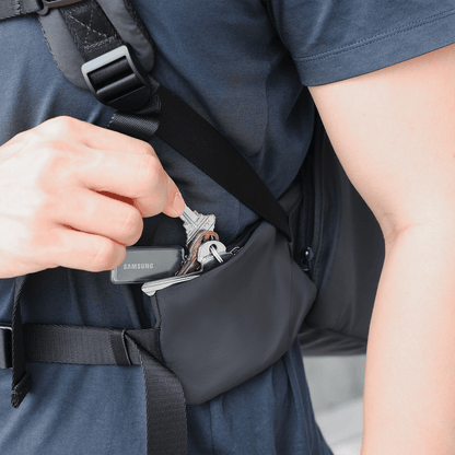 TRAVELER // backpack carrier
