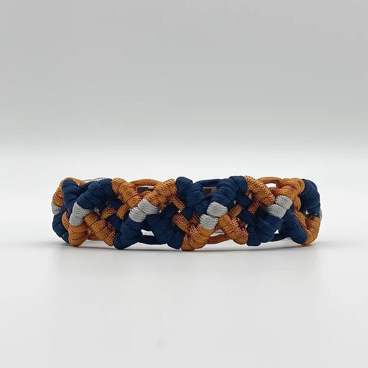 TELA // adjustable collar