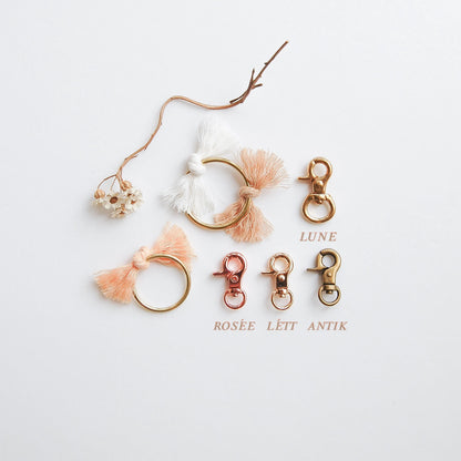 KRANS // wooden wreath tag